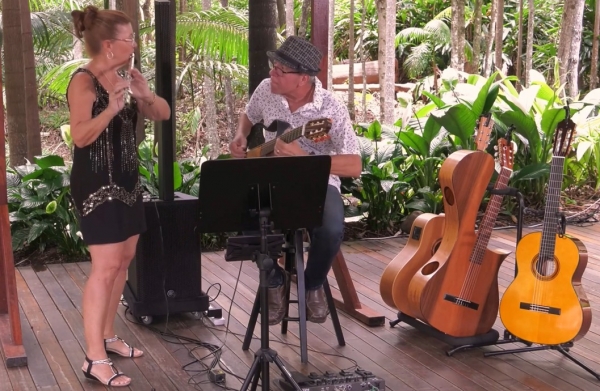 Flute Salad Duo - Florentina's Trattoria