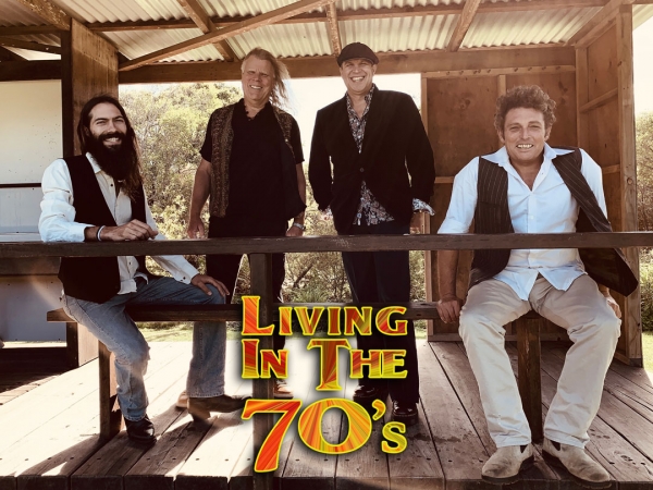 Living In The 70s At Tewantin Rsl